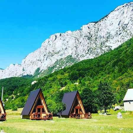 Etno Apartmani Komarnica Savnik Buitenkant foto