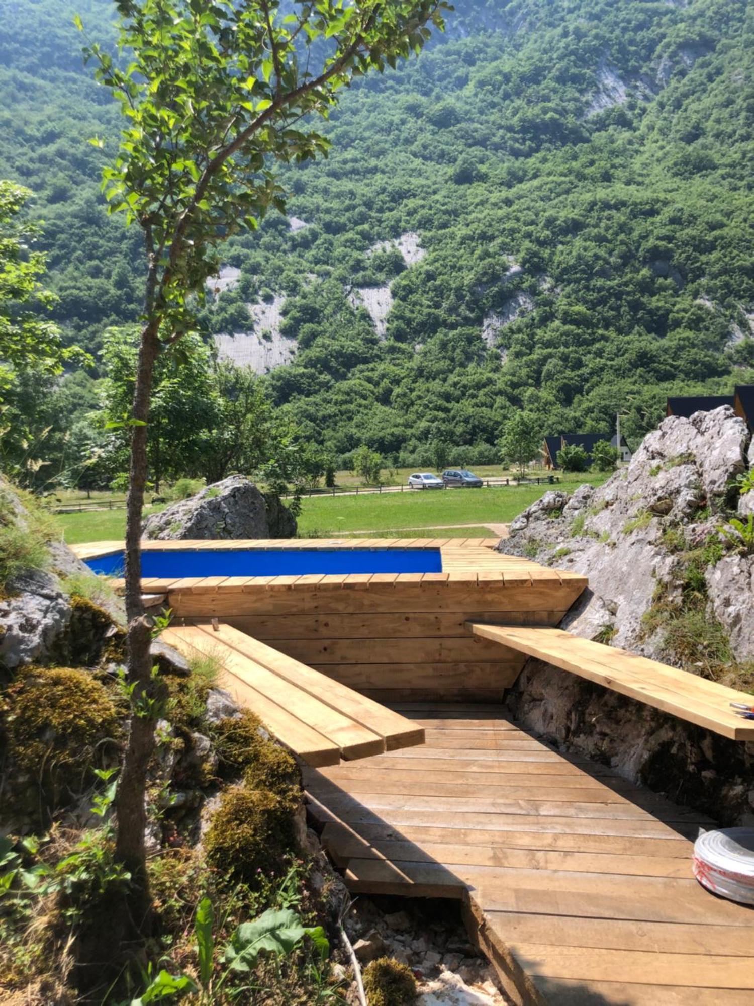 Etno Apartmani Komarnica Savnik Buitenkant foto