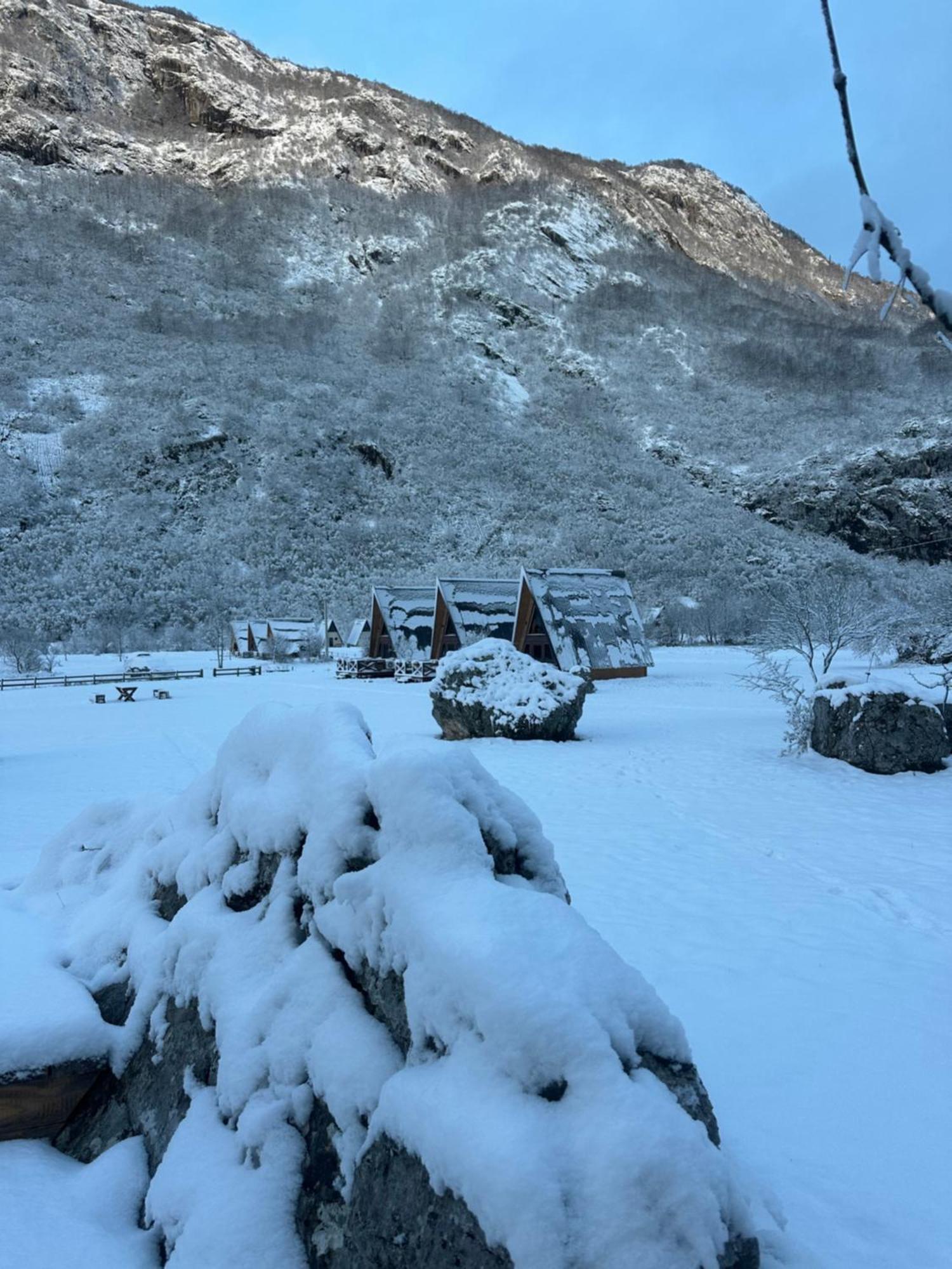 Etno Apartmani Komarnica Savnik Buitenkant foto